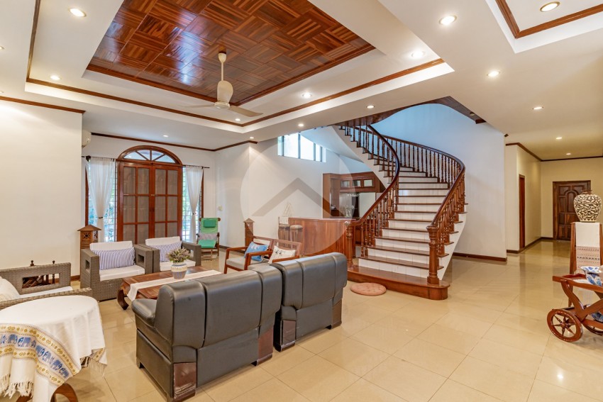 5 Bedroom Villa For Rent - Toul Kork, Phnom Penh