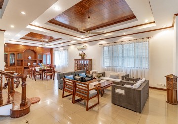 5 Bedroom Villa For Rent - Toul Kork, Phnom Penh thumbnail