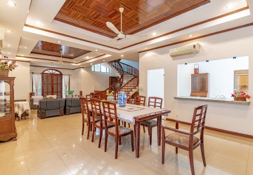 5 Bedroom Villa For Rent - Toul Kork, Phnom Penh thumbnail