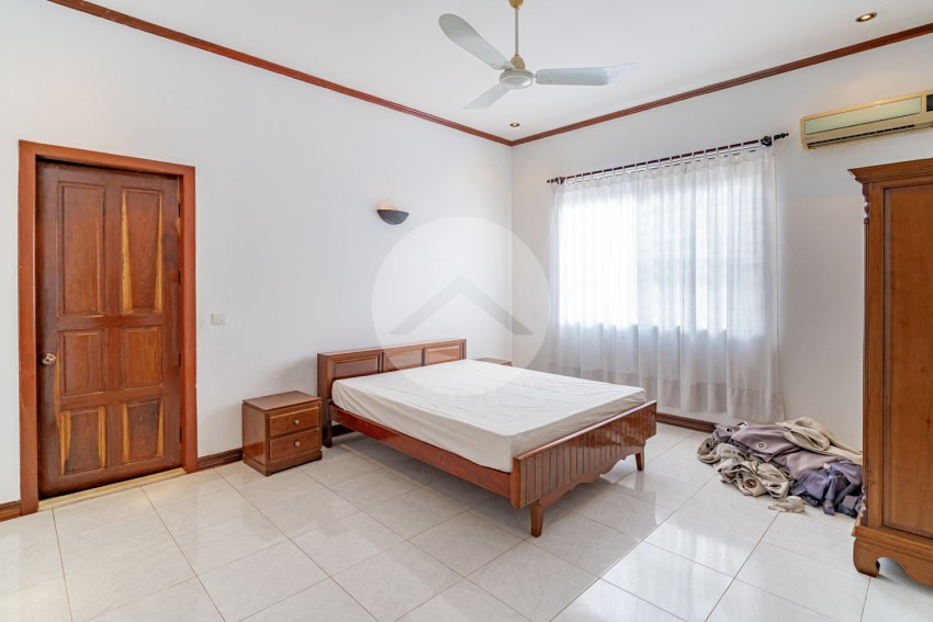 5 Bedroom Villa For Rent - Toul Kork, Phnom Penh