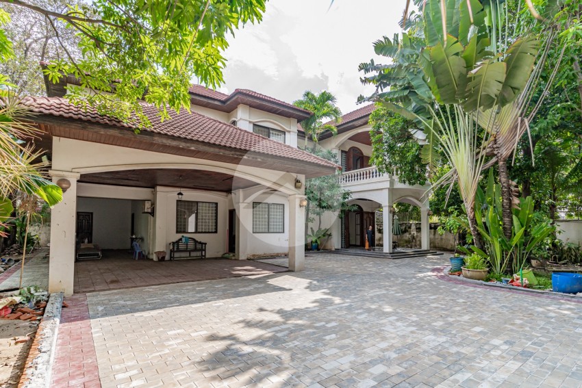 5 Bedroom Villa For Rent - Toul Kork, Phnom Penh