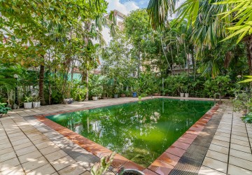 5 Bedroom Villa For Rent - Toul Kork, Phnom Penh thumbnail