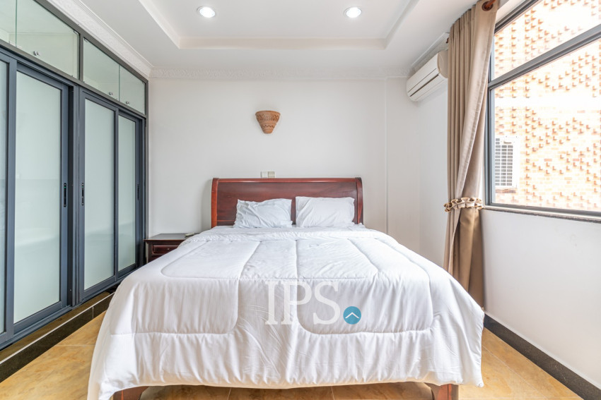 3 Bedroom Serviced Penthouse For Rent - Beoung Prolit, Phnom Penh