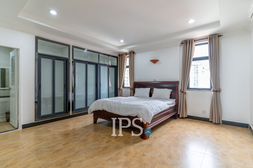 3 Bedroom Serviced Penthouse For Rent - Beoung Prolit, Phnom Penh