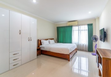 2 Bedroom Serviced Apartment For Rent - BKK1, Phnom Penh thumbnail