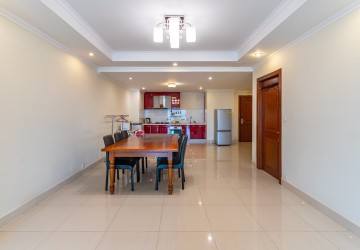 1 Bedroom Serviced Apartment For Rent - BKK1, Phnom Penh thumbnail