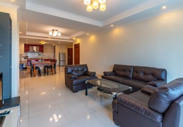 1 Bedroom Serviced Apartment For Rent - BKK1, Phnom Penh thumbnail