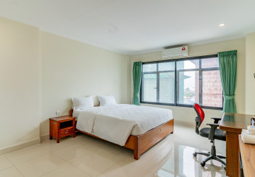 1 Bedroom Serviced Apartment For Rent - BKK1, Phnom Penh thumbnail