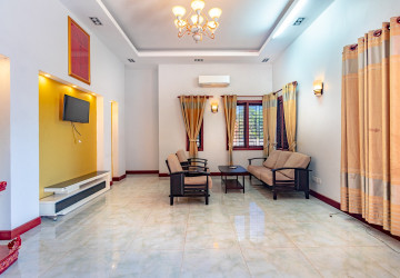 3 Bedroom Villa For Rent - Chreav , Siem Reap thumbnail