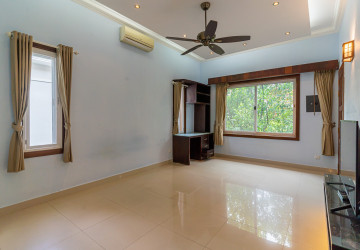 4 Bedroom Villa For Rent - Bassac Garden, Tonle Bassac, Phnom Penh thumbnail