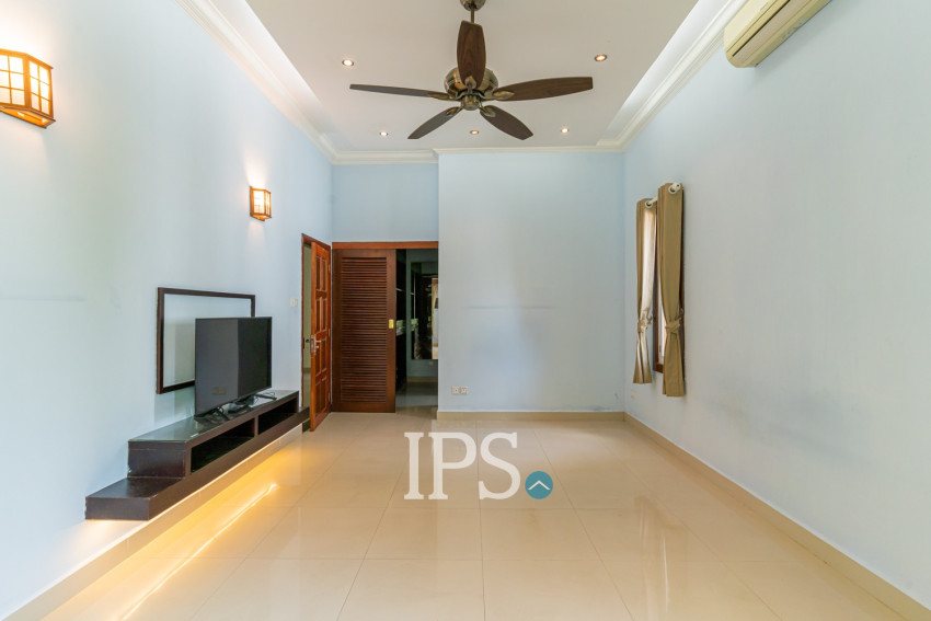 4 Bedroom Villa For Rent - Bassac Garden, Tonle Bassac, Phnom Penh