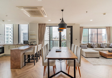 3 Bedroom Serviced Apartment For Rent - BKK1, Phnom Penh thumbnail