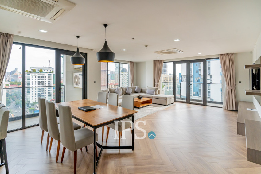 3 Bedroom Serviced Apartment For Rent - BKK1, Phnom Penh
