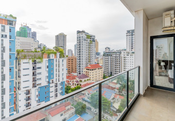 3 Bedroom Serviced Apartment For Rent - BKK1, Phnom Penh thumbnail