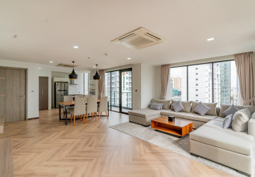 3 Bedroom Serviced Apartment For Rent - BKK1, Phnom Penh thumbnail