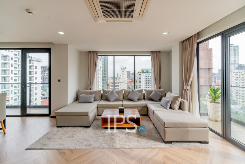 3 Bedroom Serviced Apartment For Rent - BKK1, Phnom Penh