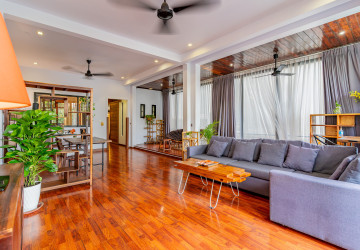Renovated 2 Bedroom Apartment For Rent - BKK1, Phnom Penh thumbnail