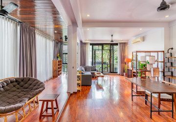 Renovated 2 Bedroom Apartment For Rent - BKK1, Phnom Penh thumbnail