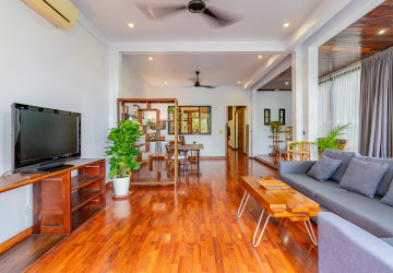 Renovated 2 Bedroom Apartment For Rent - BKK1, Phnom Penh thumbnail