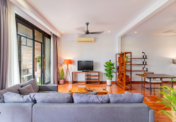 Renovated 2 Bedroom Apartment For Rent - BKK1, Phnom Penh thumbnail