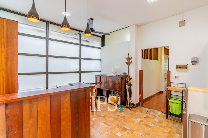 Renovated 2 Bedroom Apartment For Rent - BKK1, Phnom Penh