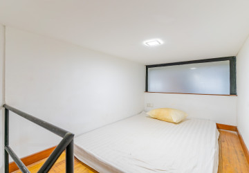 Renovated 2 Bedroom Apartment For Rent - BKK1, Phnom Penh thumbnail