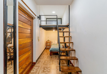 Renovated 2 Bedroom Apartment For Rent - BKK1, Phnom Penh thumbnail