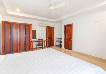 2 Bedroom Apartment For Rent - Kouk Chak, Siem Reap thumbnail