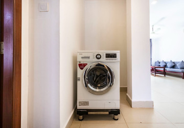 2 Bedroom Apartment For Rent - Kouk Chak, Siem Reap thumbnail