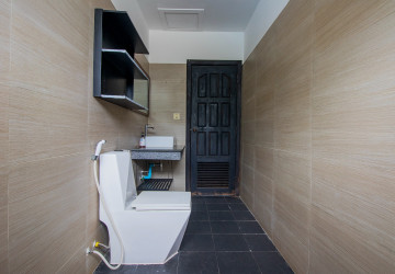 2 Bedroom Apartment For Rent - Slor Kram, Siem Reap thumbnail