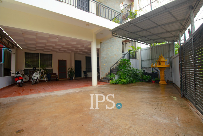 2 Bedroom Apartment For Rent - Slor Kram, Siem Reap