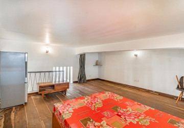 Renovated Duplex 2 Bedroom Apartment For Sale - Srah Chork, Phnom Penh thumbnail