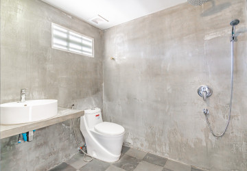 Renovated Duplex 2 Bedroom Apartment For Sale - Srah Chork, Phnom Penh thumbnail