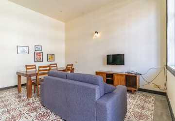 Renovated Duplex 2 Bedroom Apartment For Sale - Srah Chork, Phnom Penh thumbnail