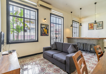 Renovated Duplex 2 Bedroom Apartment For Sale - Srah Chork, Phnom Penh thumbnail