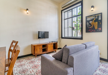 Renovated Duplex 2 Bedroom Apartment For Sale - Srah Chork, Phnom Penh thumbnail