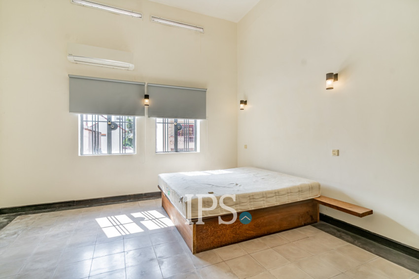 Renovated Duplex 2 Bedroom Apartment For Sale - Srah Chork, Phnom Penh
