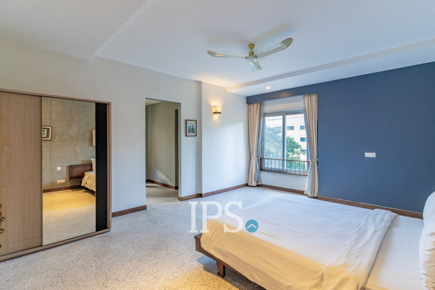 2 Bedroom Serviced Apartment For Rent - BKK1, Phnom Penh