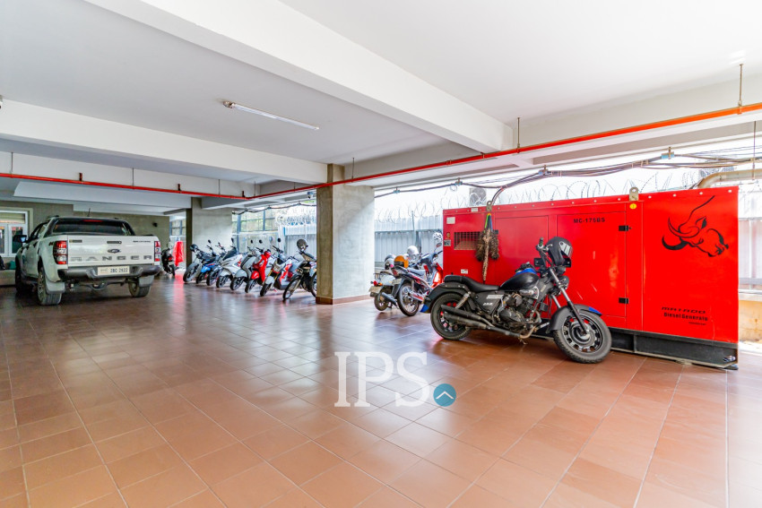 2 Bedrooms Serviced Apartment for Rent- Tonle Bassac , Phnom Penh