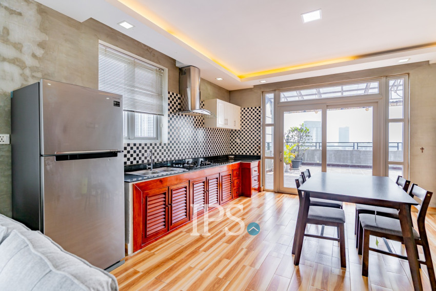 2 Bedrooms Serviced Apartment for Rent- Tonle Bassac , Phnom Penh