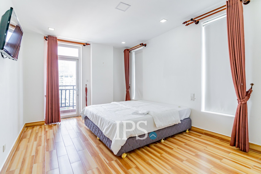 2 Bedrooms Serviced Apartment for Rent- Tonle Bassac , Phnom Penh