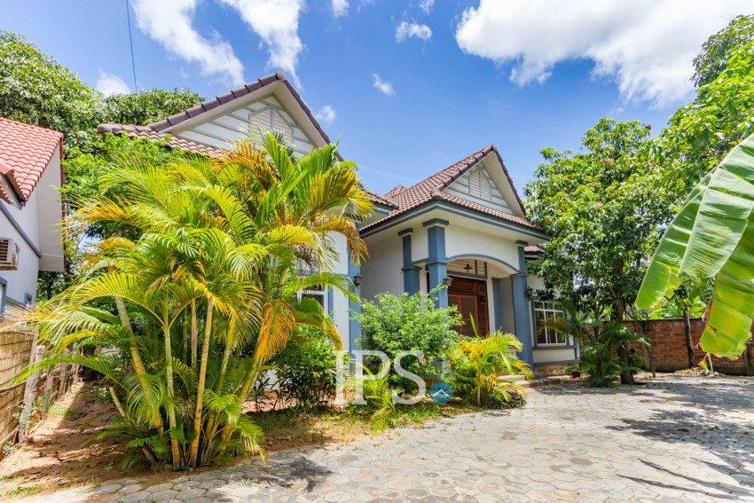 2 Bedroom House For Rent - Sala Kamreuk, Siem Reap