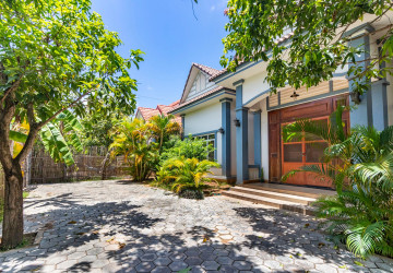 2 Bedroom House For Rent - Sala Kamreuk, Siem Reap thumbnail