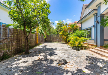 2 Bedroom House For Rent - Sala Kamreuk, Siem Reap thumbnail