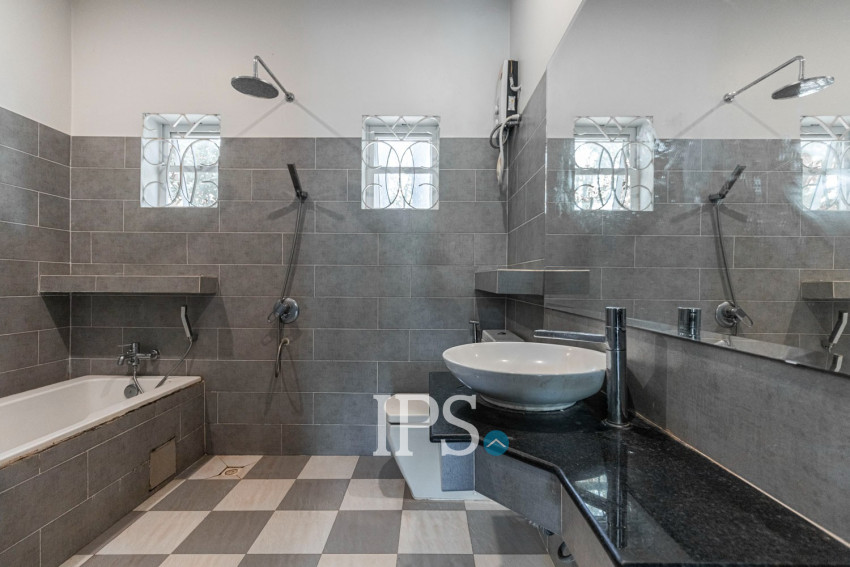 2 Bedroom House For Rent - Sala Kamreuk, Siem Reap