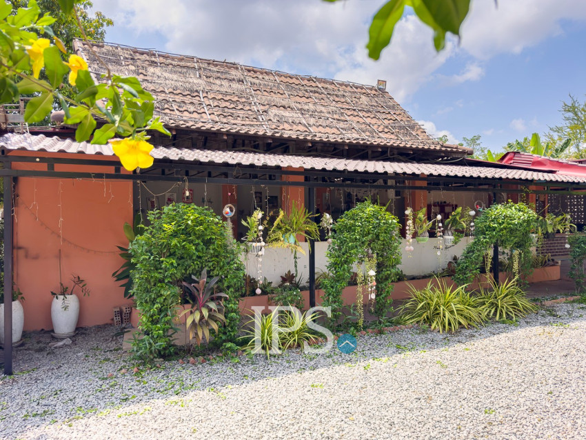 7 Bedroom Hotel For Rent - Sala Kamreuk, Siem Reap