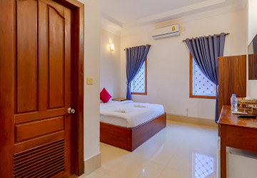 7 Bedroom Hotel For Rent - Sala Kamreuk, Siem Reap thumbnail