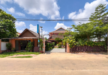 7 Bedroom Hotel For Rent - Sala Kamreuk, Siem Reap thumbnail