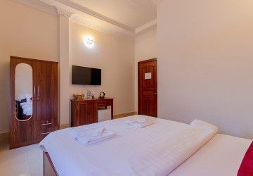 7 Bedroom Hotel For Rent - Sala Kamreuk, Siem Reap thumbnail