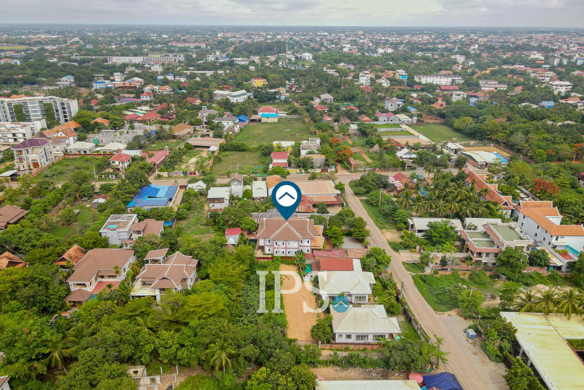 7 Bedroom Hotel For Rent - Sala Kamreuk, Siem Reap